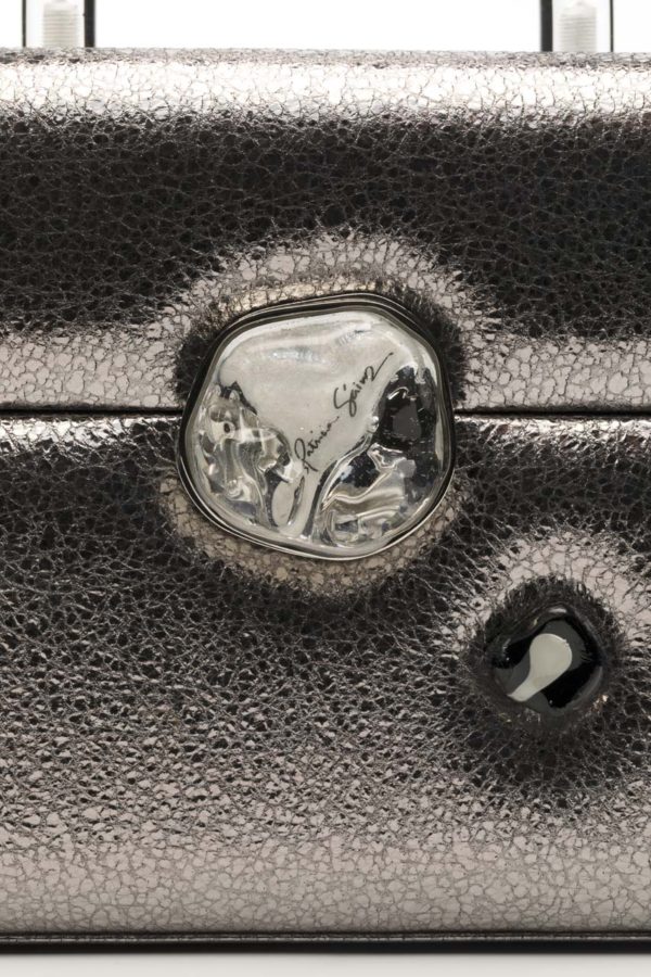 Box metallic silver detalle